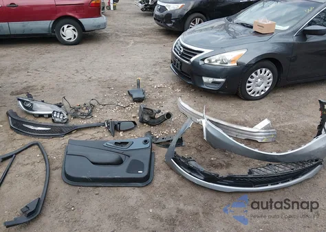 2015 Chrysler 200 S z USA, uszkodzony, nr VIN 1C3CCCBB9FN539947